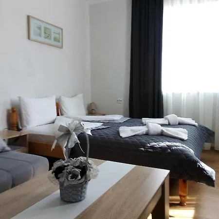 Konukevi Kemo 3*